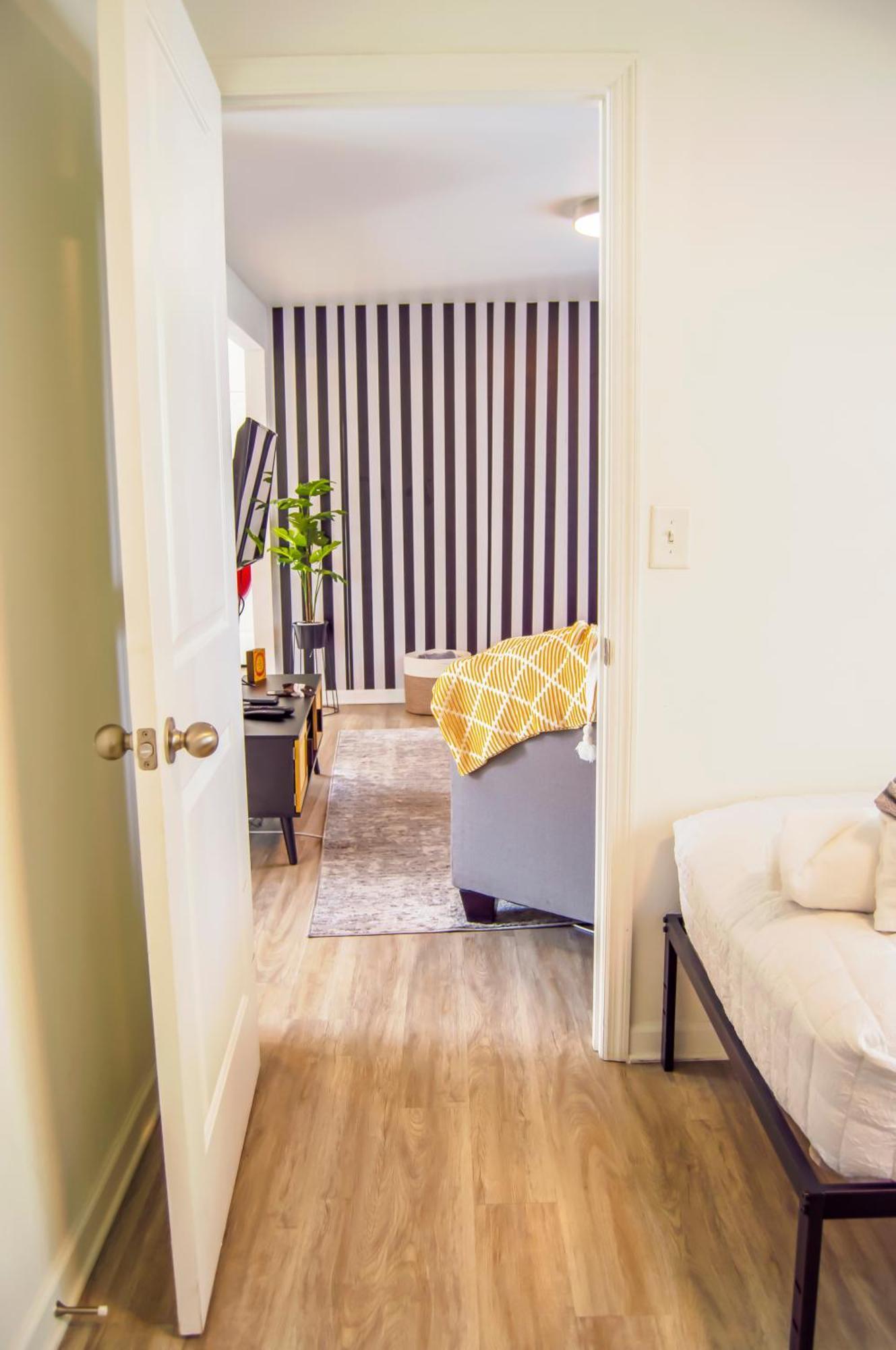 Cozy Condo, Minutes From Broadwy, Sleeps 5 Нэшвилл Экстерьер фото